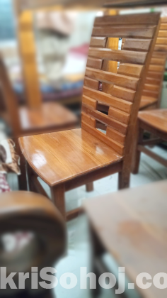 ডাইনিং টেবিল ও চেয়ার